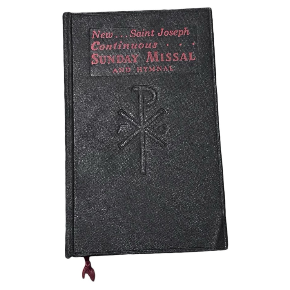 1966 New St. Joseph Continuous Sunday Missal and Hymnal